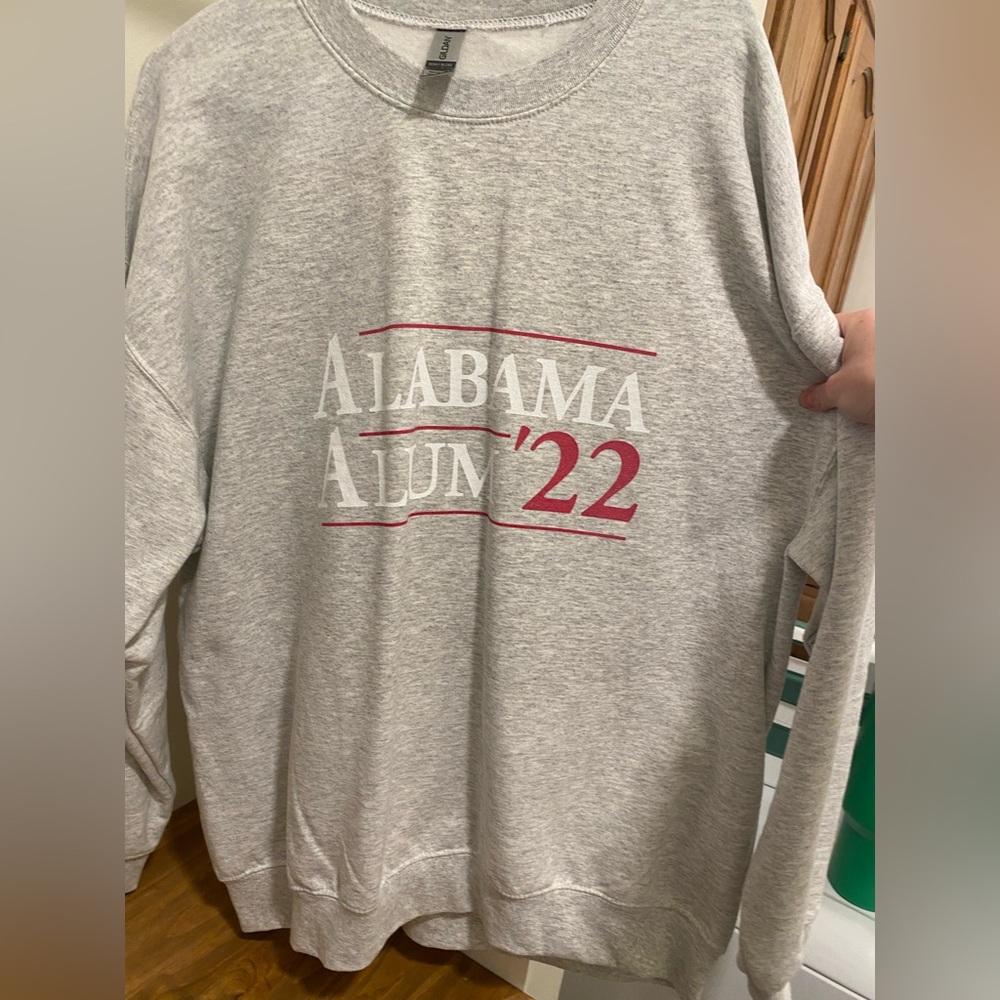 Gildan Gray Alabama Alumni '22 Crewneck Sweater